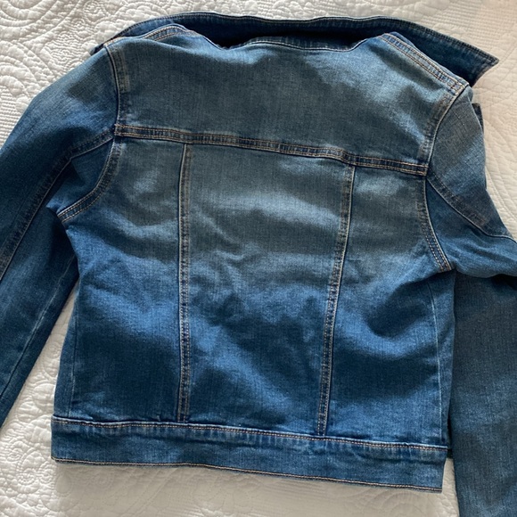 Girls jean jacket - Picture 4 of 5